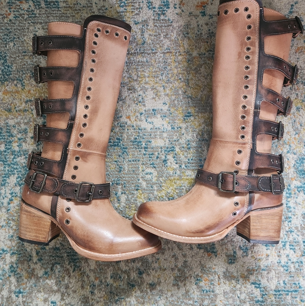 Freebird Derby boots. Size 8